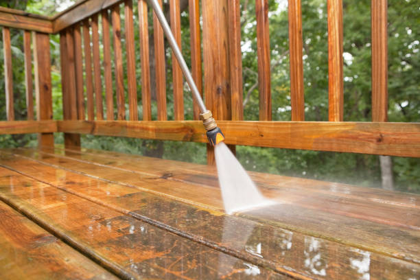 Best Pool Deck Cleaning  in Apison, TN